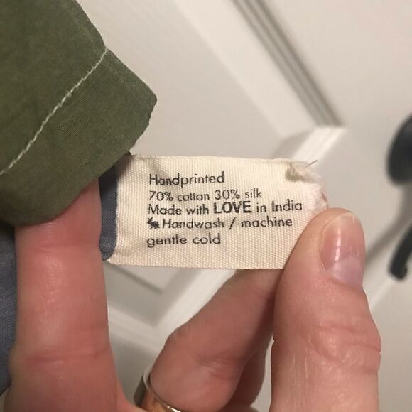 Pilgrim Waters crop top one size hand painted EUC - Picture 8 of 8